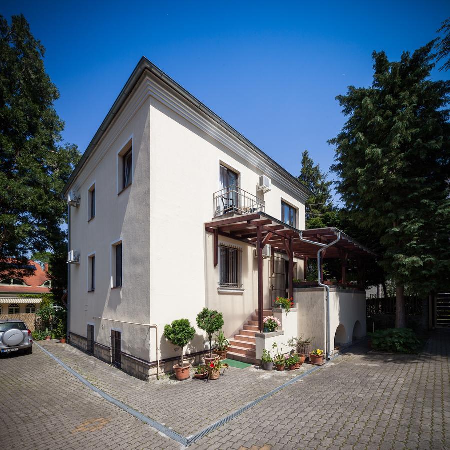 Villa Cecile Šoproň Exteriér fotografie